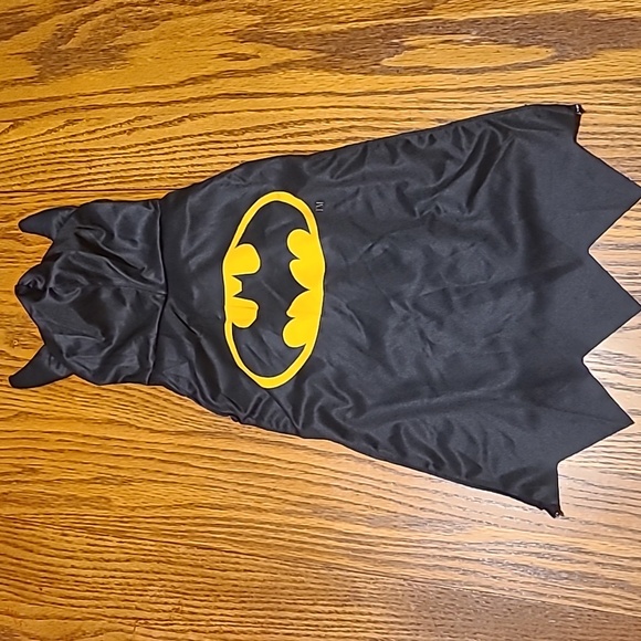 NIP Batman Dog Halloween Costume - Picture 5 of 10